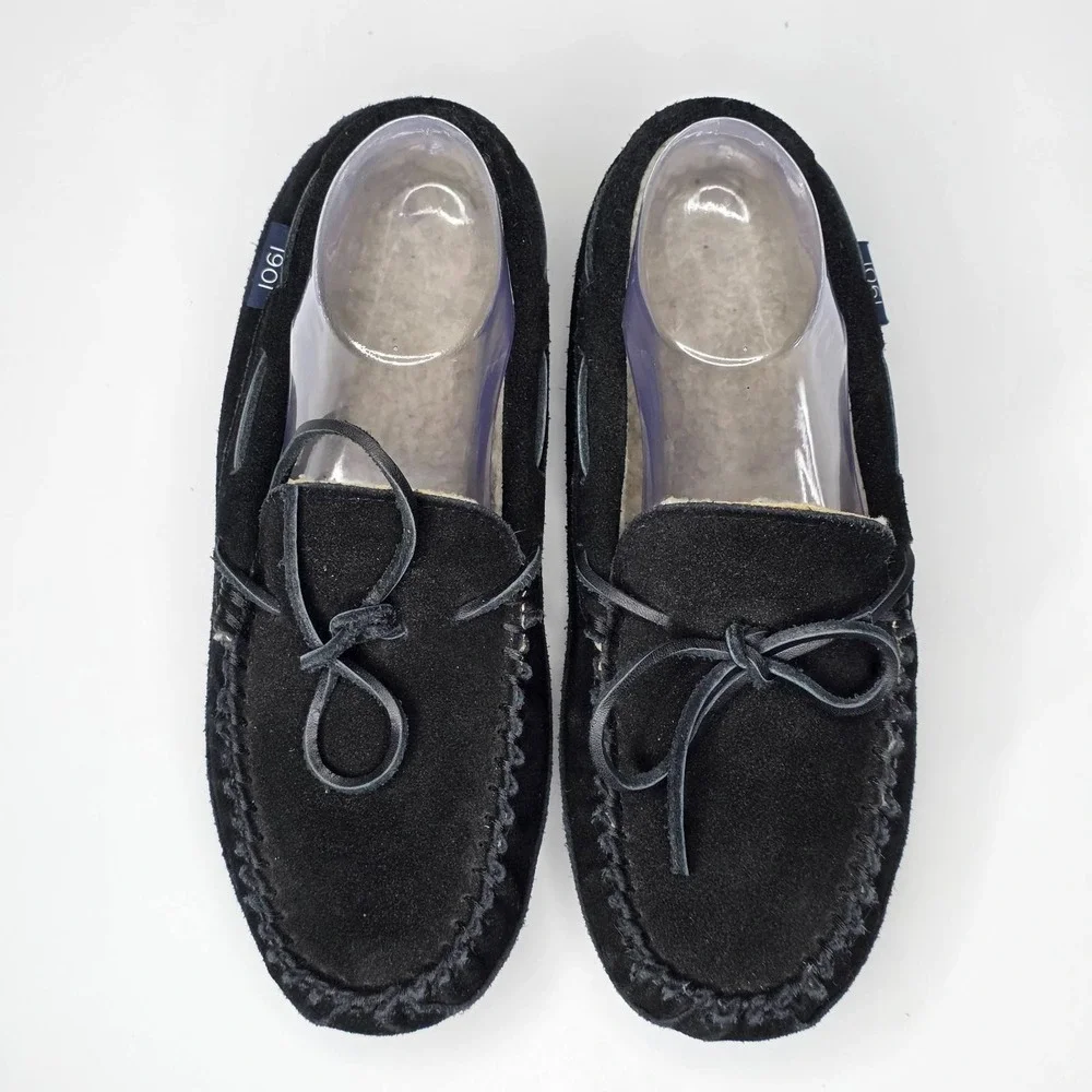 1901 MS Vancouver Men's Slippers Size 7 Black Suede Slip On Faux Fur Moccasin